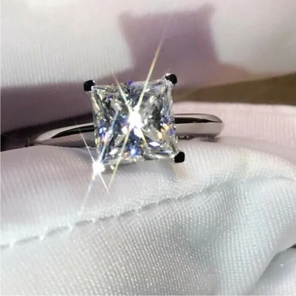 18K White gold princess cut ring - Picture 2 of 4